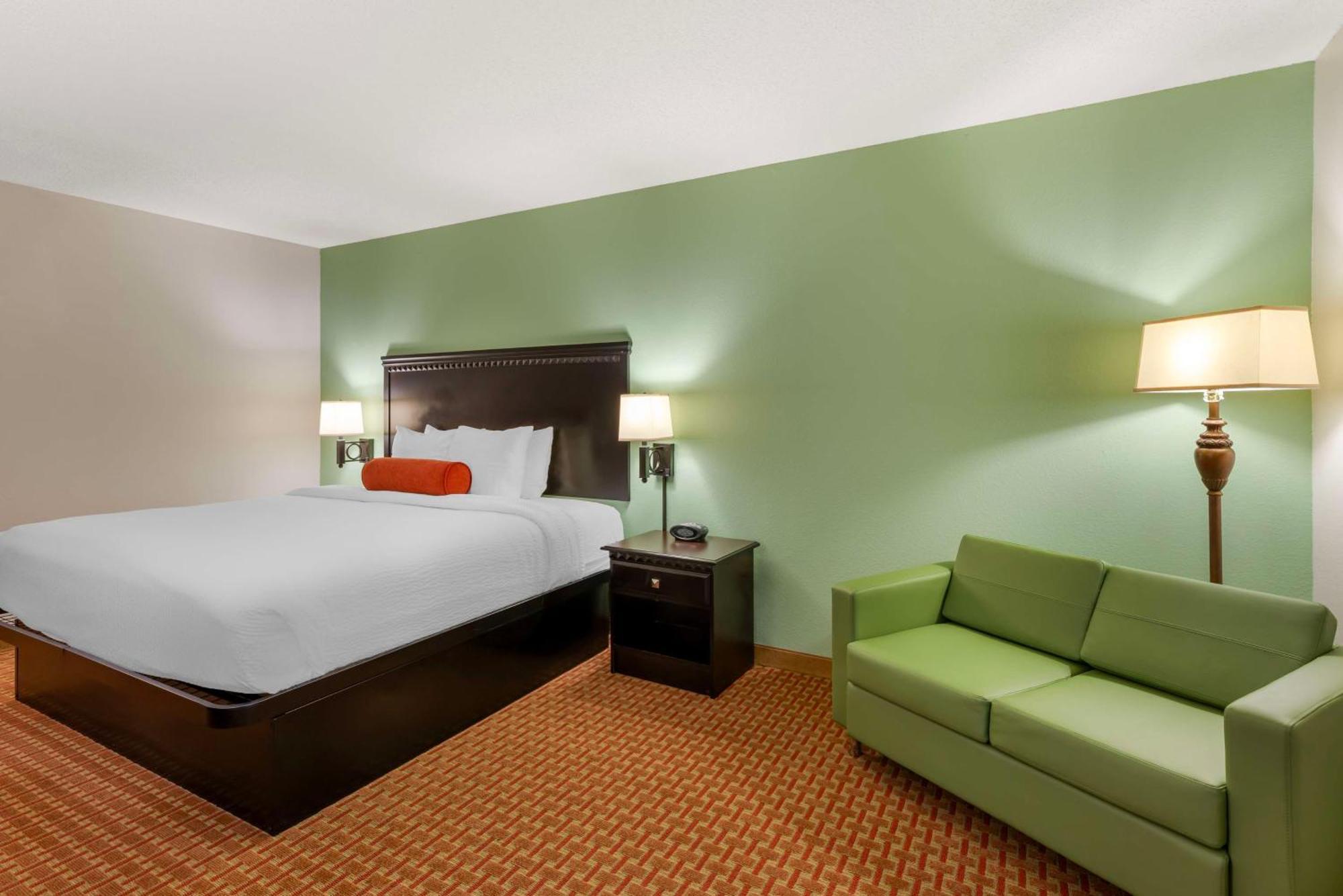 Best Western Plus Hopewell Inn Exterior photo