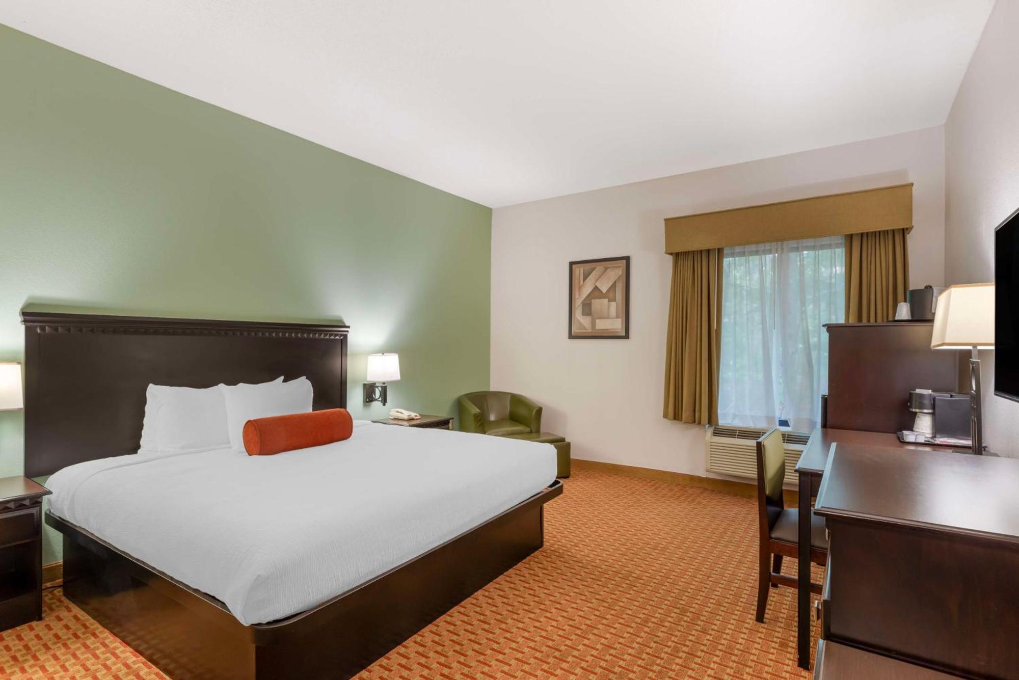 Best Western Plus Hopewell Inn Exterior photo