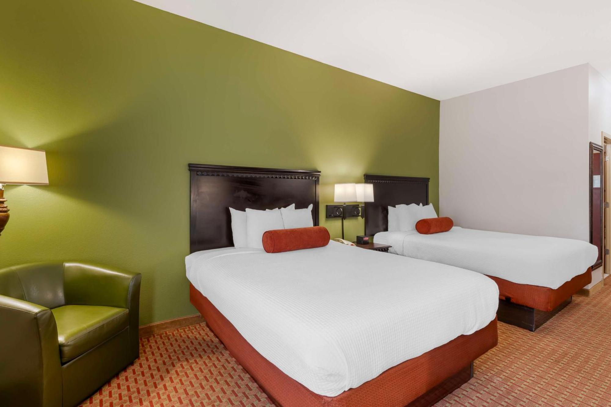 Best Western Plus Hopewell Inn Exterior photo