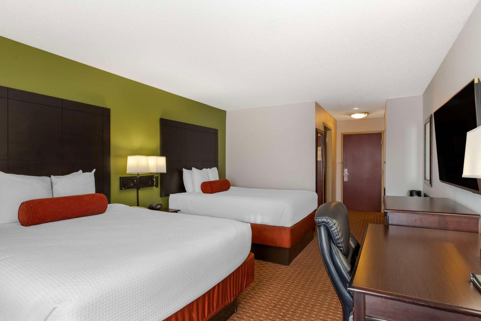 Best Western Plus Hopewell Inn Exterior photo